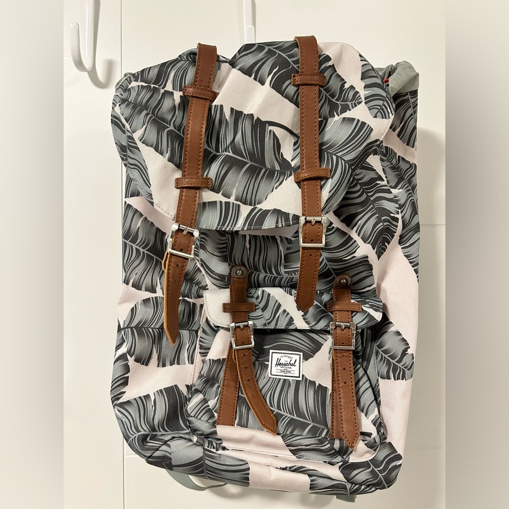 Herschel Little America 30L Backpack Leaf Pattern